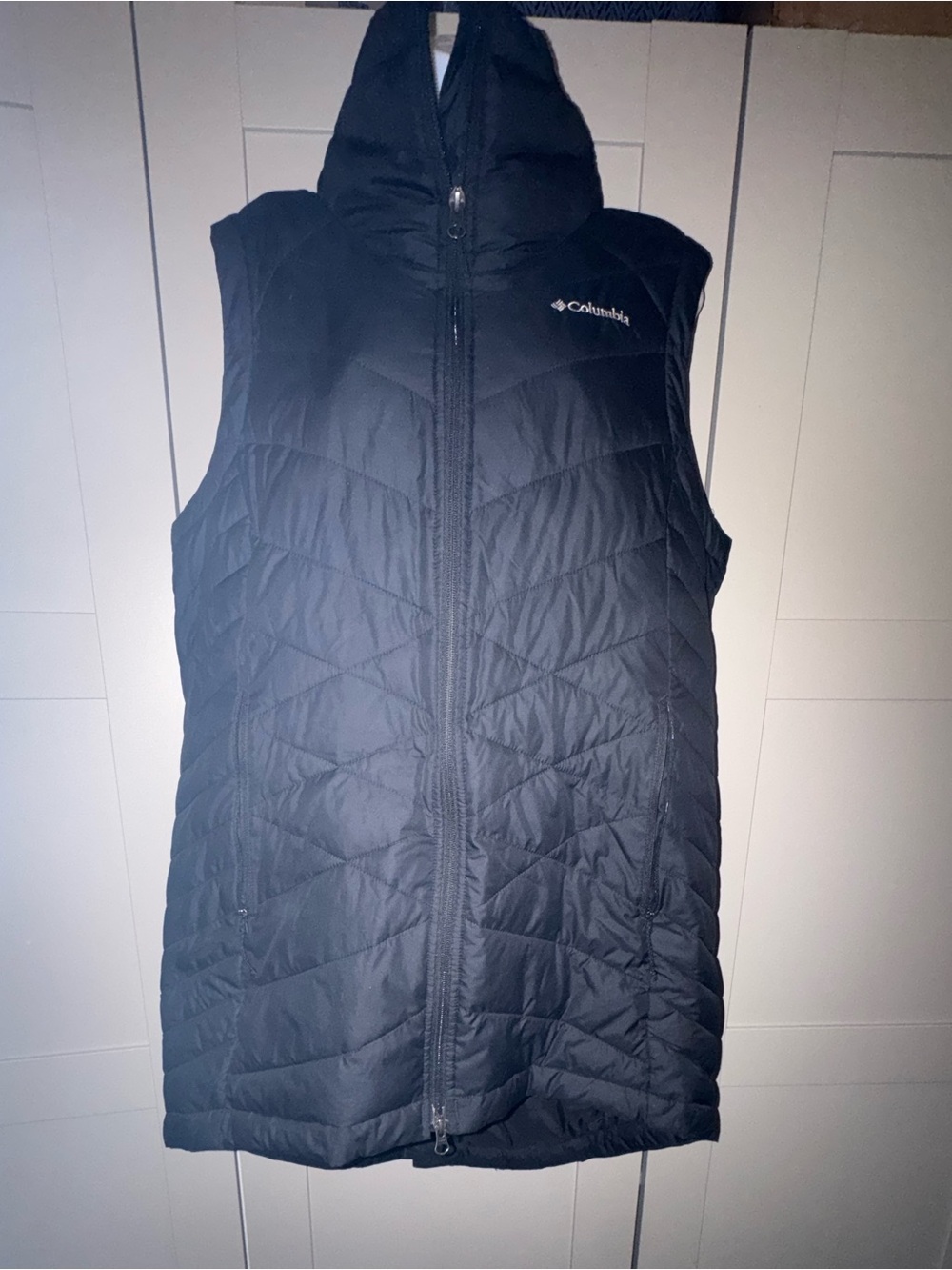 Columbia Women's Black Hooded Quilted Vest